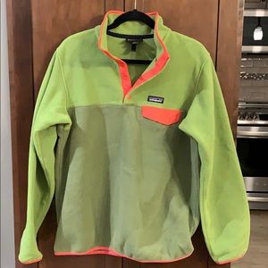 Women’s Patagonia synchilla size L pullover